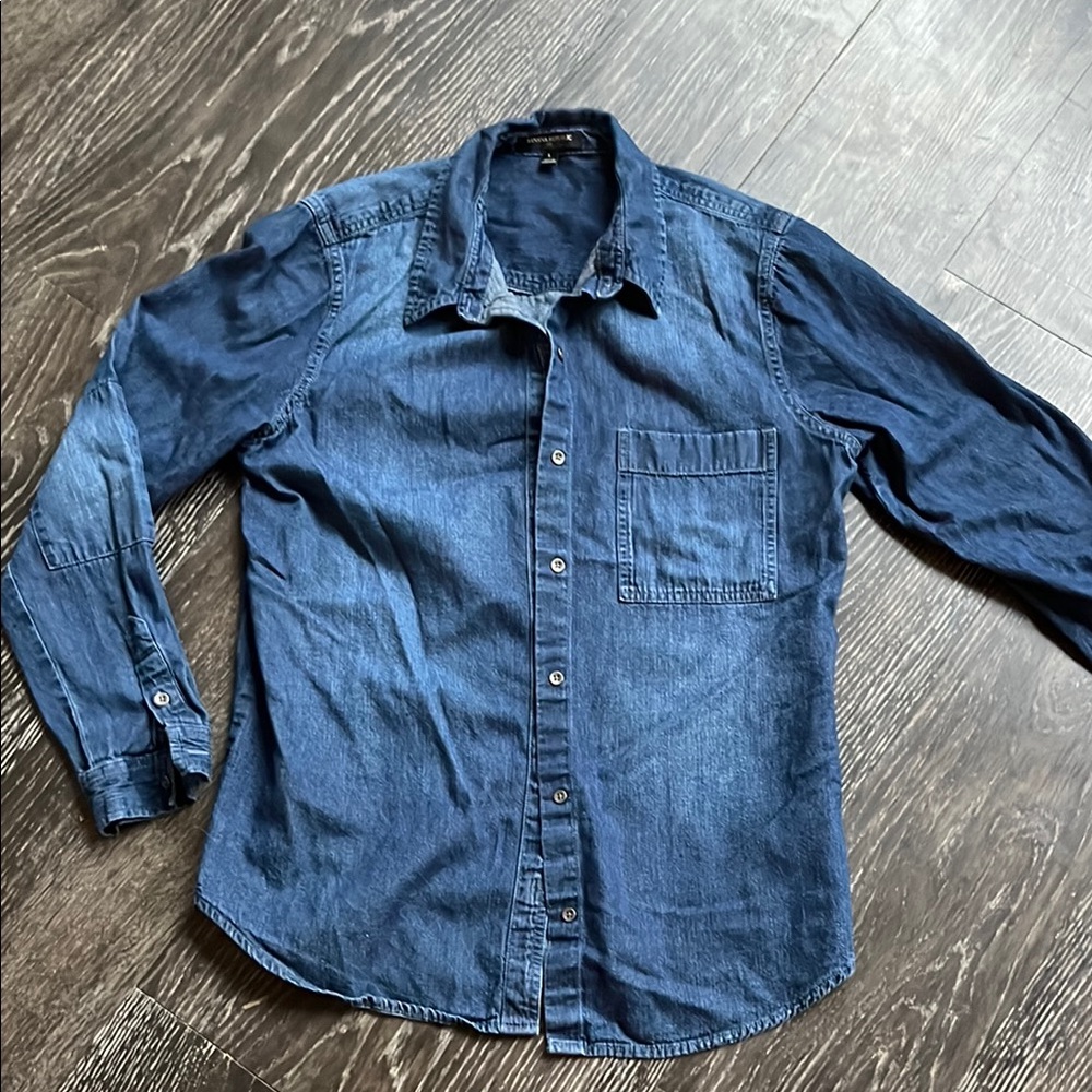 Banana Republic Women’s Denim Shirt